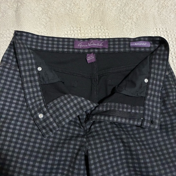 Gloria Vanderbilt Amanda Pants Trousers Stretch Black and Gray Plaid Size 8 - Picture 9 of 11